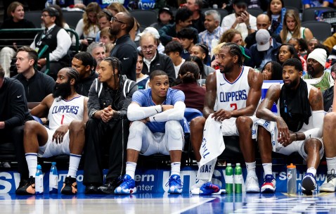 NBA总决赛今夜走向成谜，俄克拉荷马雷霆单刀错失，更衣室稳定，临场指挥获称赞的简单介绍-爱游戏娱乐